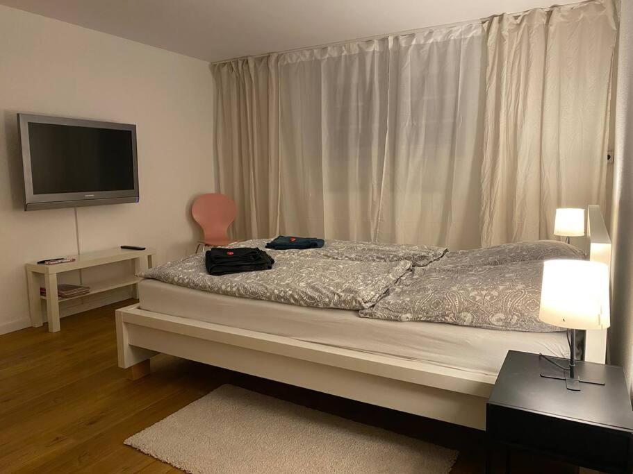 Schoene Wohnung Fuer Einen Kurzurlaub In Lueneburg Bagian luar foto