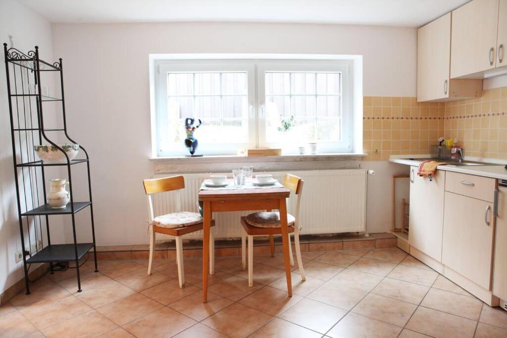 Schoene Wohnung Fuer Einen Kurzurlaub In Lueneburg Bagian luar foto